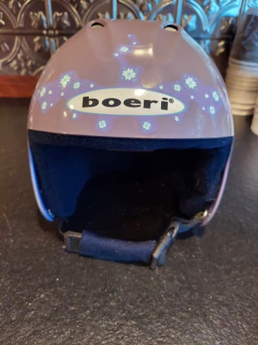 Used Youth Boeri Ski Helmet (Light Purple, Stickers, Size M)