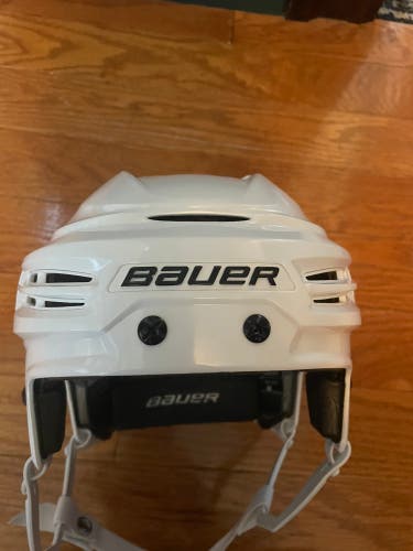 Bauer Reakt 100 Pro stock Helmet Medium