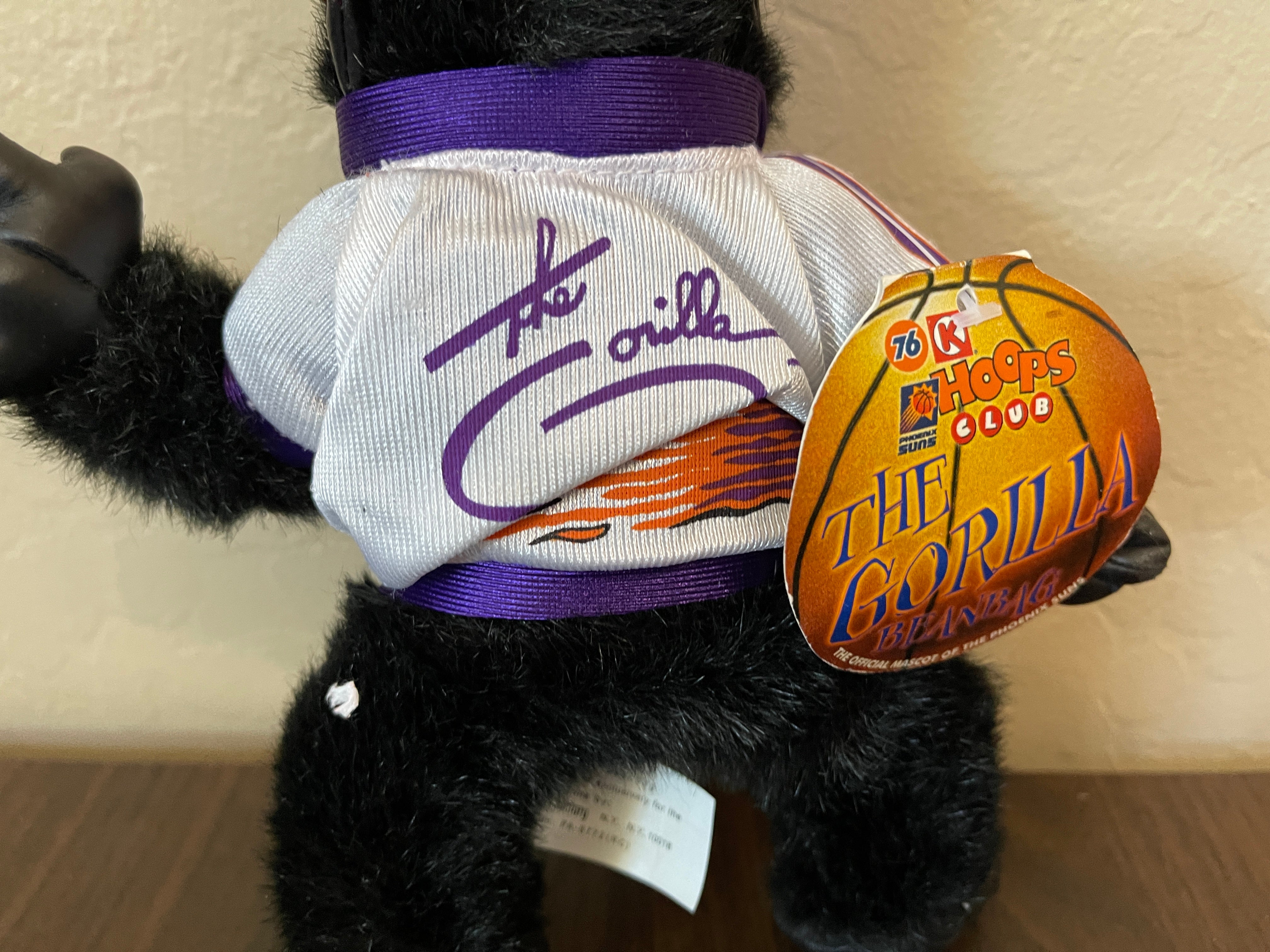 NBA Phoenix Suns Gorilla Mascot Plush Doll, 6.5-Inch x 3.5-Inch x 10-Inch,  Purple : : Toys & Games