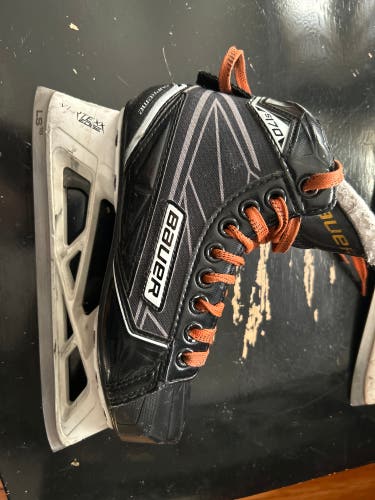 Used Bauer Regular Width Size 3 Supreme S170 Hockey Goalie Skates