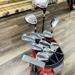 Complete Set of Golf Clubs - TaylorMade, Maxfli