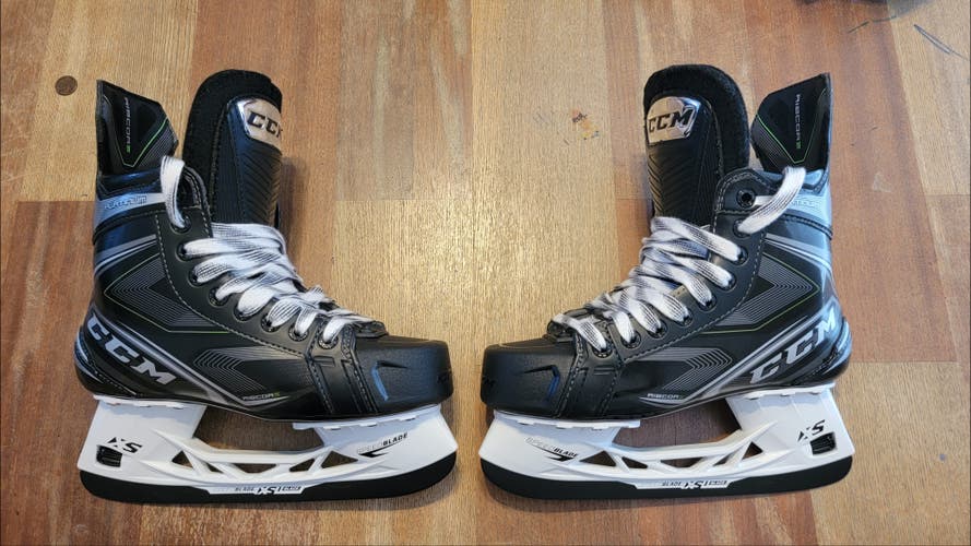 CCM RibCor Platinum Skates Size 6.5 Wide 88k
