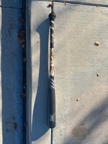 BBCOR Certified Wood (-3) 30 oz 33" AM22 Bat