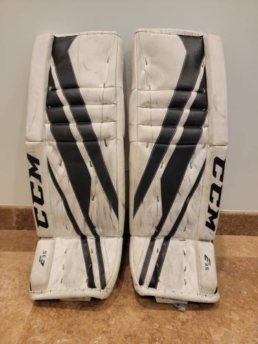 Used 30+1 CCM Extreme Flex E3.5 Goalie Leg Pads