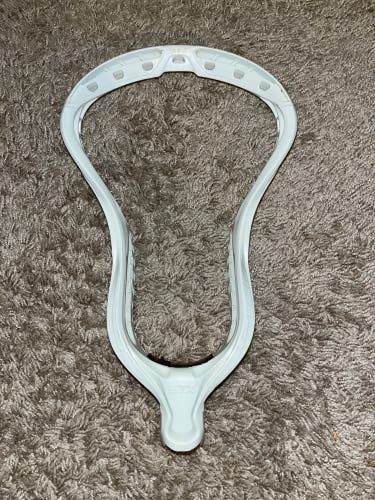 Used Attack & Midfield Unstrung Stallion Omega Head