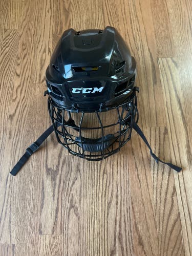Used Medium CCM  Tacks 210 Helmet