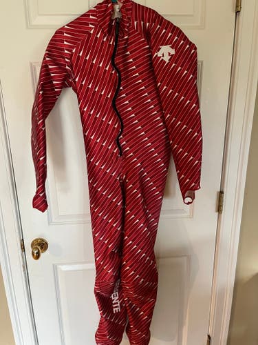 Men's Used XL Descente Ski Suit