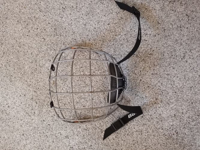 Used Silver JR/JR Bauer FM2100 Full Cage