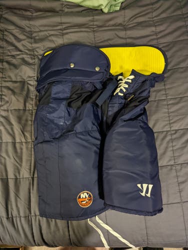 Andy Sutton New York Islanders (Navy) Used XL Warrior Hustler Hockey Pants Pro Stock