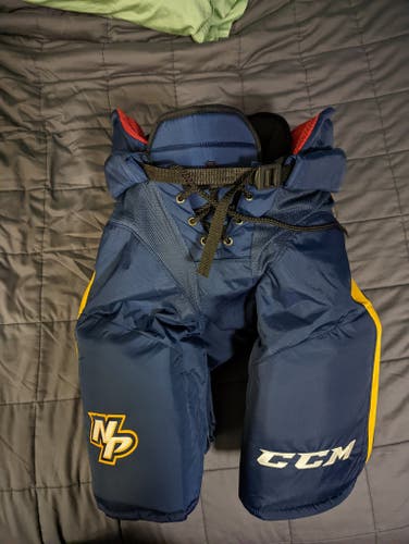 Nashville Predators New XL CCM HP UCLX Hockey Pants Pro Stock