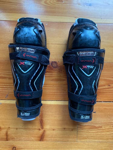 Used Bauer Vapor X800 lite Shin Pads