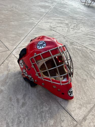 Used  NXI Phantom Goalie Mask