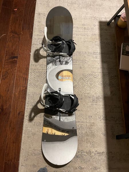 Used Burton Custom (20th anniversary) with Burton Cartel Bindings