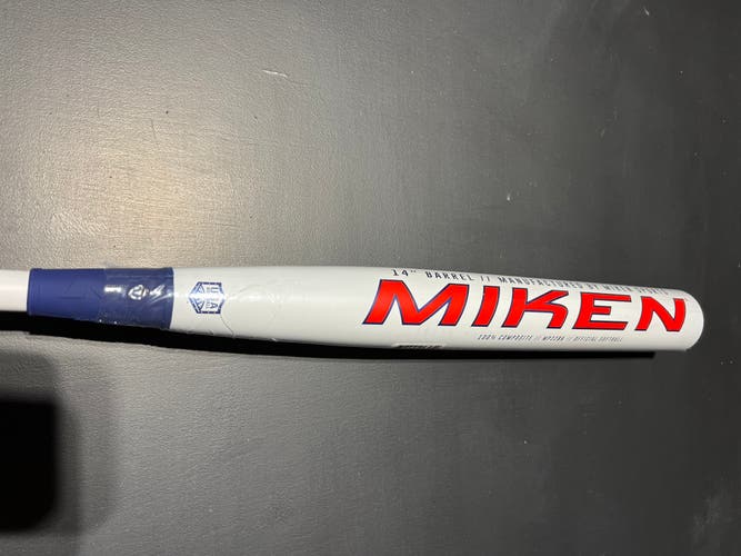 New 2022 Miken (-8) 26 oz 34" Freak Bat