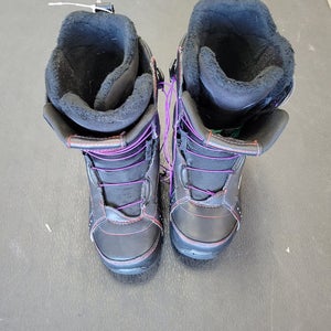Used K2 Lockheart Senior 9 Women's Snowboard Boots
