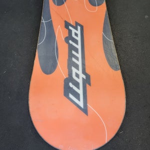 Used Independent Snowboard 138 Cm Men's Snowboards