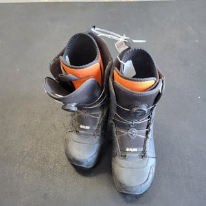 Used Flow Micron Boa Senior 7 Boys' Snowboard Boots
