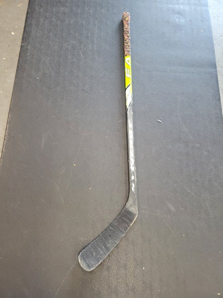 Used Easton SYNERGY Junior Wood Sticks Junior Wood Sticks