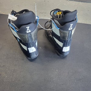 Used Burton Progression Senior 7 Women's Snowboard Boots
