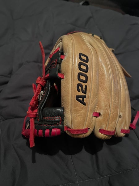 Wilson A2000 1786 Used Right Hand Throw Baseball Glove 11.5" Great Condition