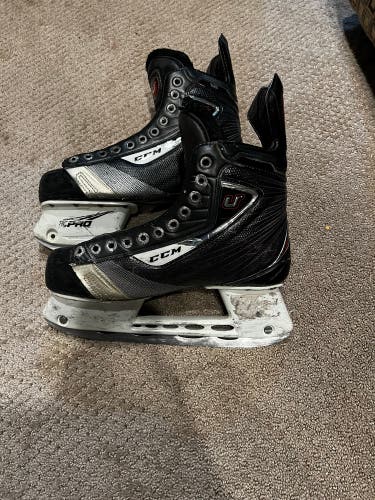 Used CCM Size 7 U+ 12 Hockey Skates