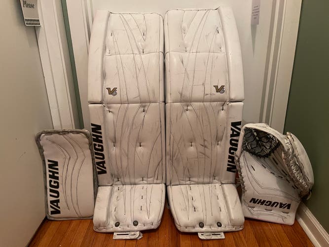 36" Regular  Velocity V6 Goalie Full Set