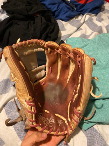 Infield 11.75" Heart of the Hide Baseball Glove