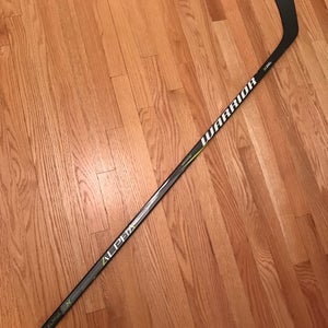 Warrior Alpha QX Hockey Stick 50 Flex W03 Left Shot