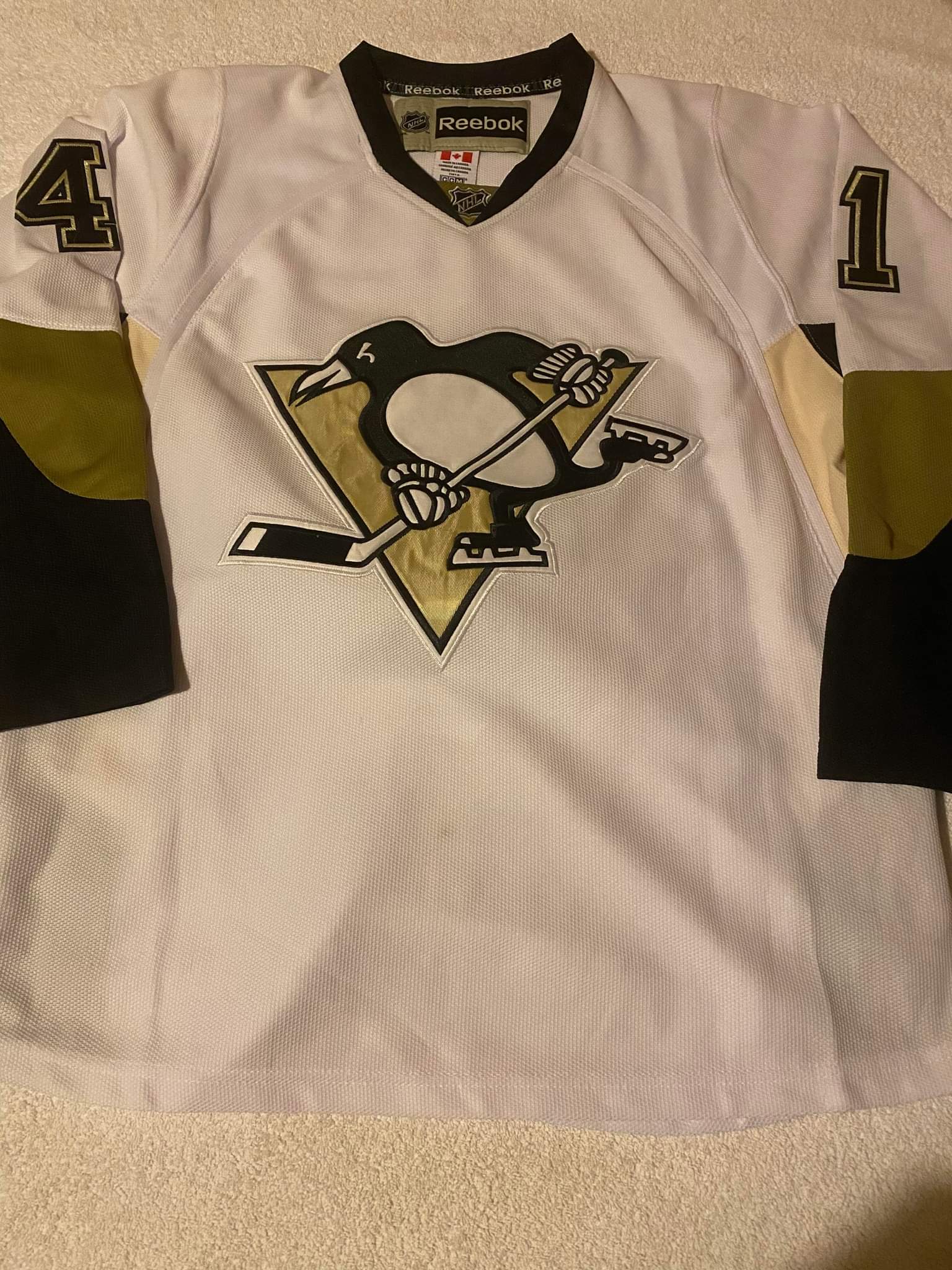 Pittsburgh Penguins replica practice jersey, Size L and XL  Pittsburgh  Sports Gallery Mr Bills Sports Collectible Memorabilia