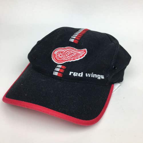 Vintage 90s Detroit Red Wings Logo Athletic Strapback Hat NHL Hockey