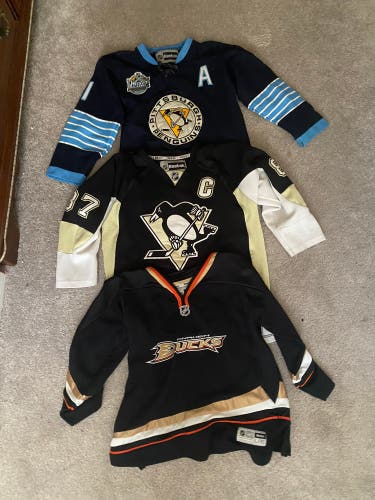 3 Youth Hockey NHL Jerseys Penguins/Ducks