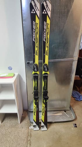 Used Fischer 175 cm All Mountain Carving Skis With Bindings Max Din 12