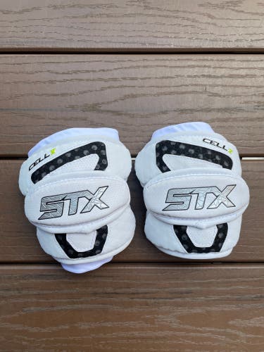 New Medium STX Cell V Arm Pads