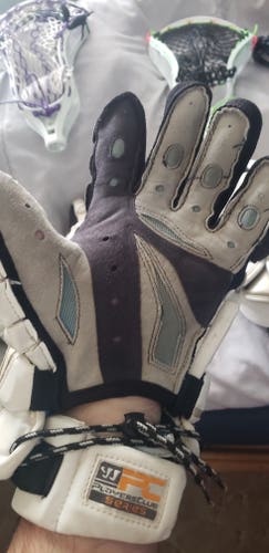 Used Warrior Lacrosse Gloves 13"