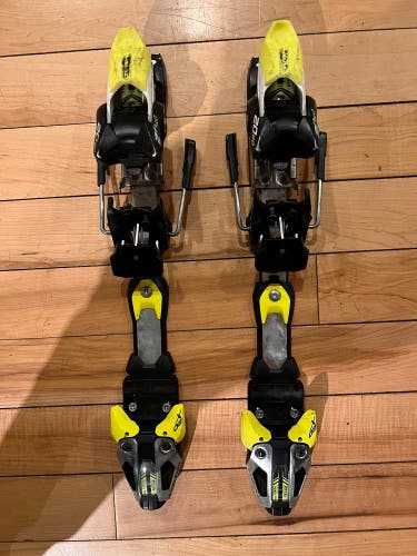 Used Racing Max Din 20 Ski Bindings