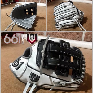 New Right Hand Throw Softball Glove 12"