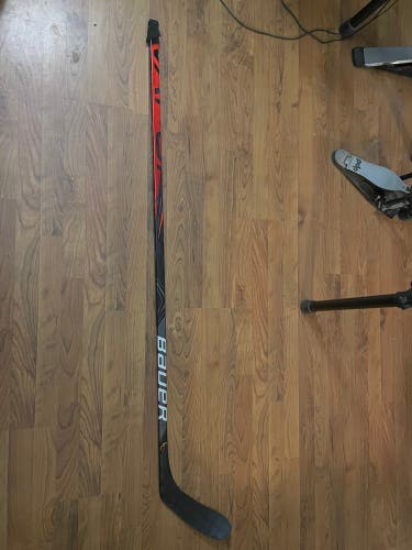 Bauer Vapor FlyLite P28 77 flex Left Handed Pro Stock