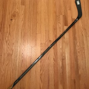 Supreme 1S Hockey Stick 67 Flex P02 Left Shot