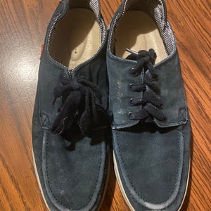 The Gorilla Shoe Men’s 9.5 Loafer Shoes