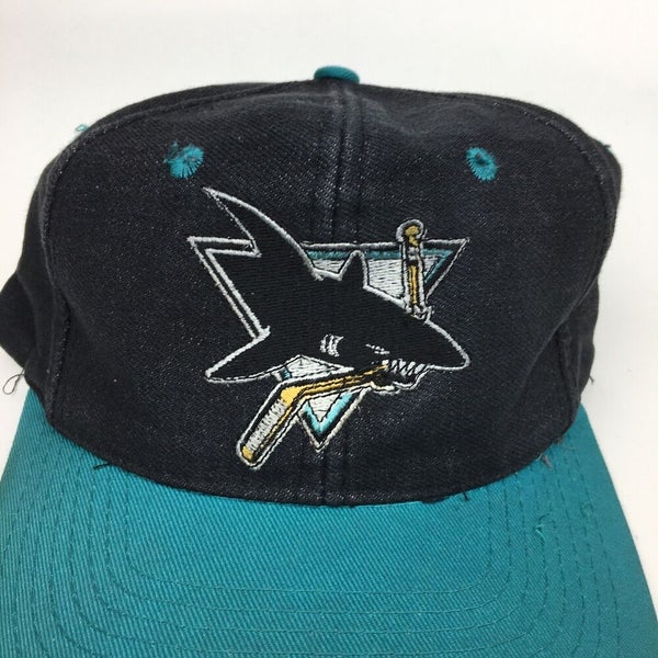 SAN JOSE SHARKS NHL HOCKEY GRAY ON GRAY FLEX STRETCH FIT SIZE: L/XL CAP HAT  NEW!