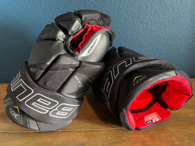 Bauer 13" Vapor X2.9 Gloves