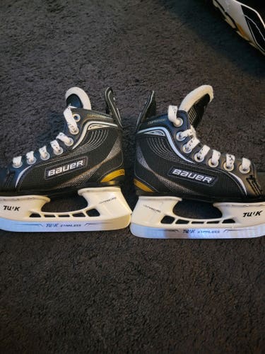 Youth Used Bauer Supreme One20 Hockey Skates Regular Width Pro Stock Size 8