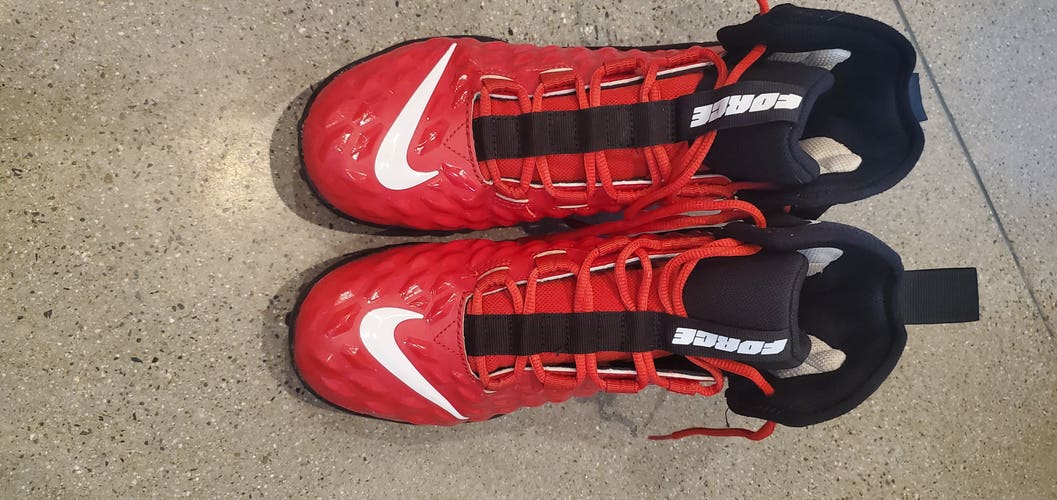 Used Size 8.5 Red Nike High Top Force Savage Pro 2 EUC
