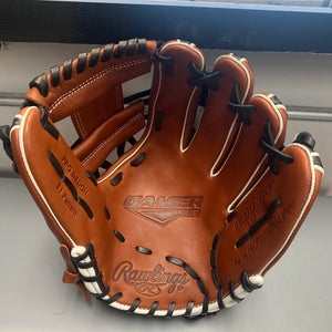 New Right Hand Throw 11.5" Gamer Baseball Glove