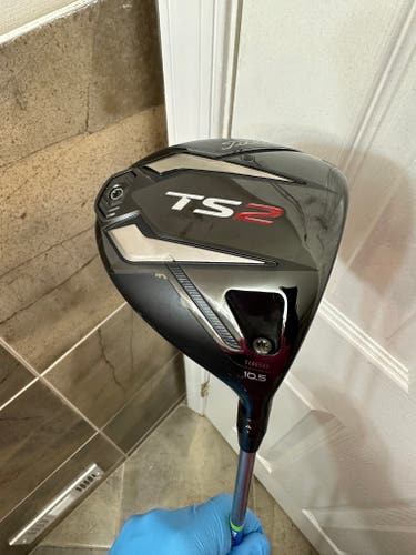 Titleist TS 2 Driver 10.5 Stiff Flex Right Handed