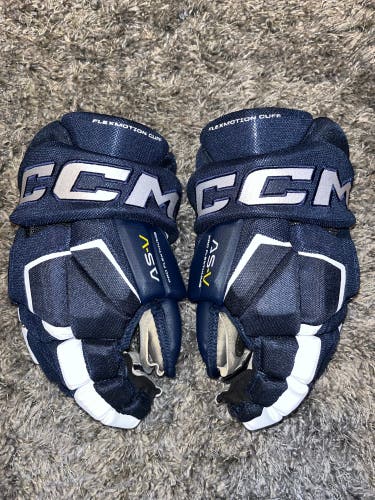 CCM 13" AS-V Gloves