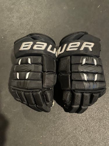 Bauer 14" Pro Series Gloves
