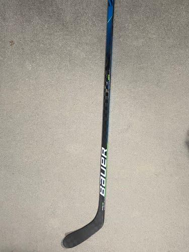 Used Right Handed P28 77 Flex Pro Stock Nexus Geo Hockey Stick