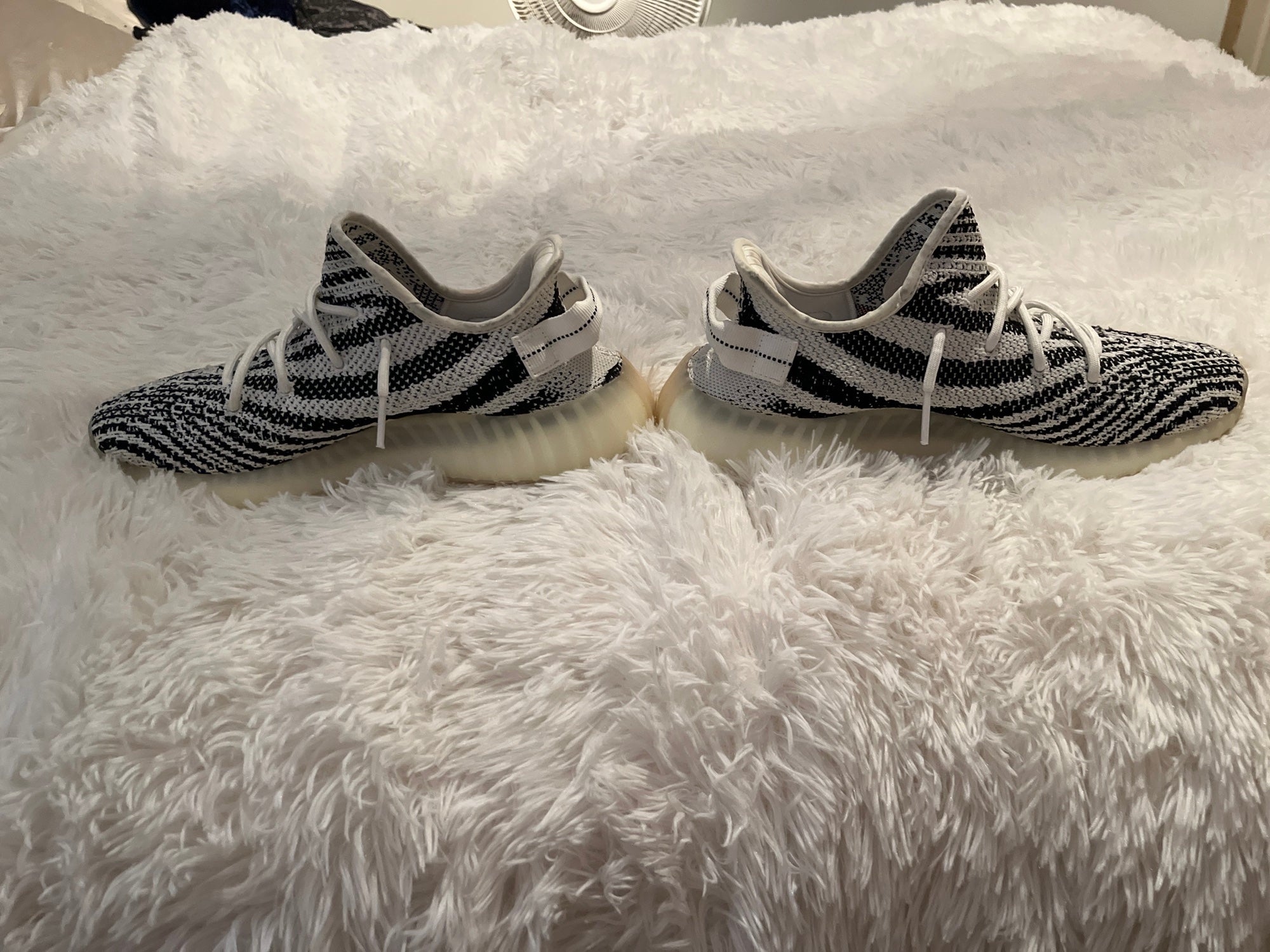 Yeezy Boost 350 V2 