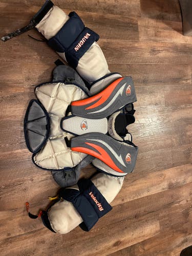 Vaughn 7450 chest protector